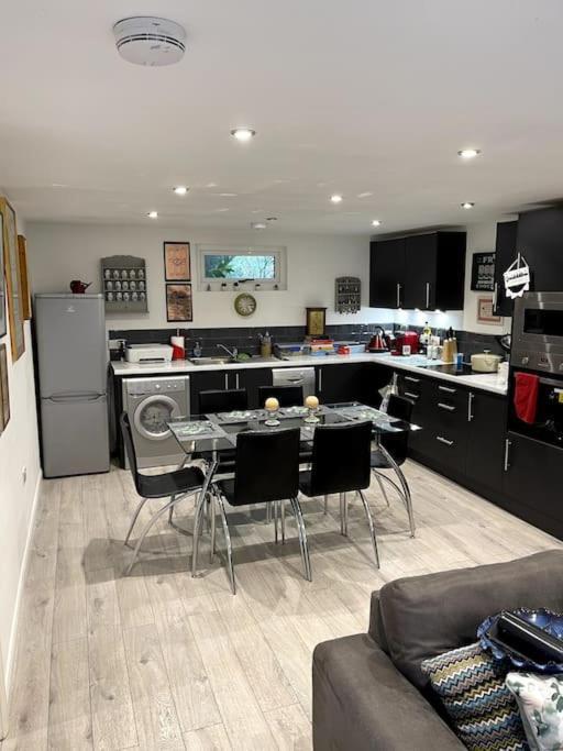 The Cabin, Arkley, Barnet Apartment Ngoại thất bức ảnh